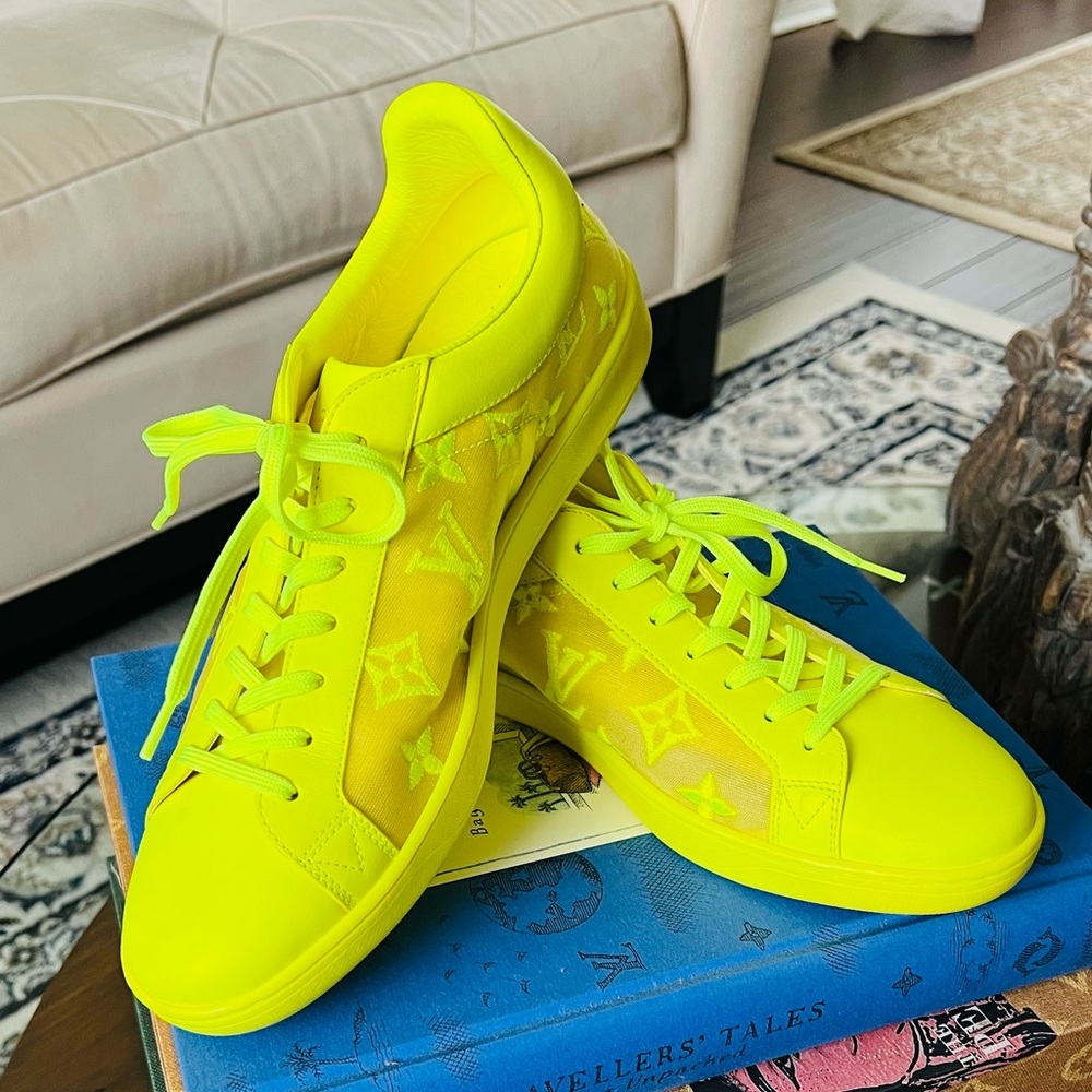 Authentic Louis Vuitton Luxembourg Sneaker Size 7 Neon Yellow Leather